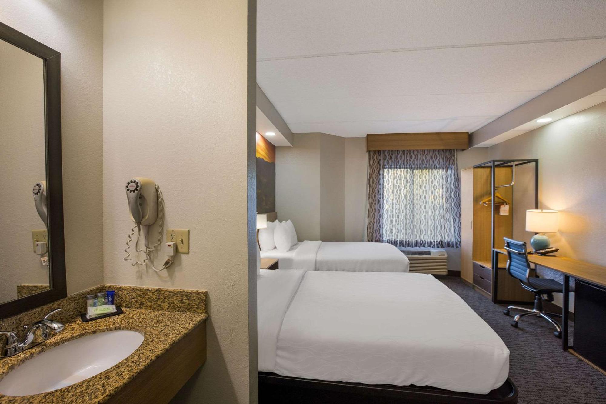 Clarion Pointe Sevierville-Pigeon Forge Zewnętrze zdjęcie
